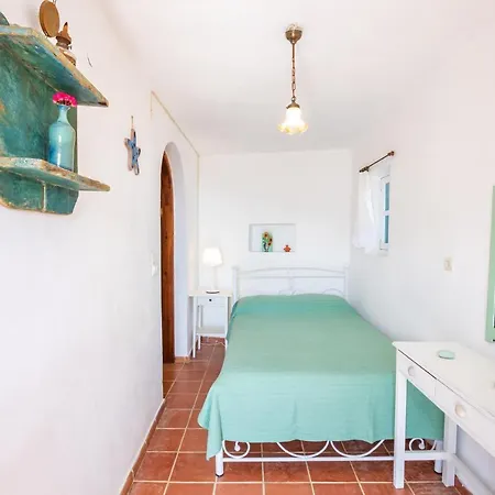 Olive Grove Cottage Menetai Exterior photo